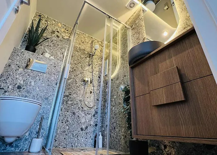 Bangu Kunigiskes بالانغا